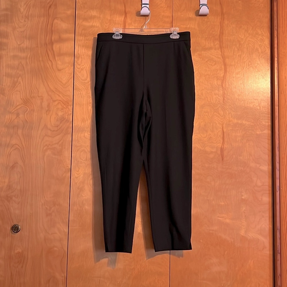 EUC Women’s Banana Republic Hayden black pull on pants 14